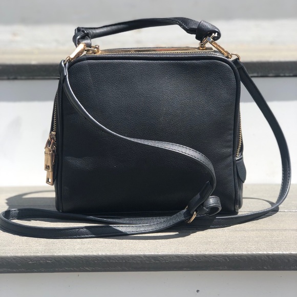Handbags - Black Crossbody with Gold Hardware